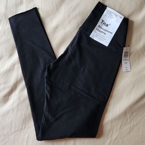 Aritzia tna atmosphere leggings
